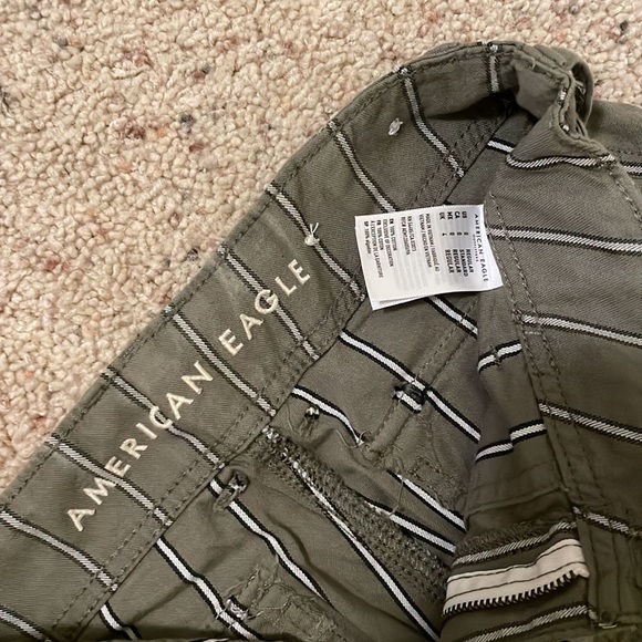 American Eagle Pants - Picture 4 of 6